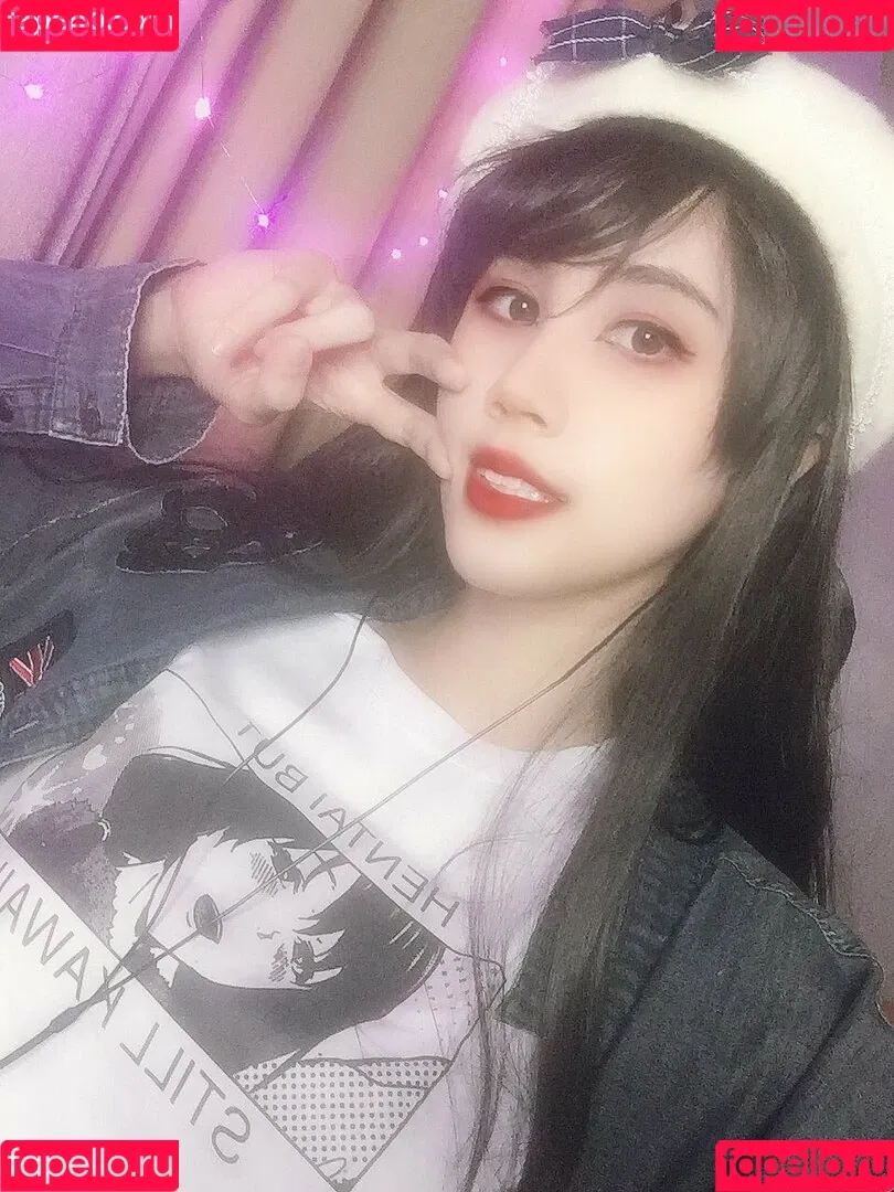 Kura Onee-san / kurasushi_usa / lewdgami Onlyfans Photo Gallery 