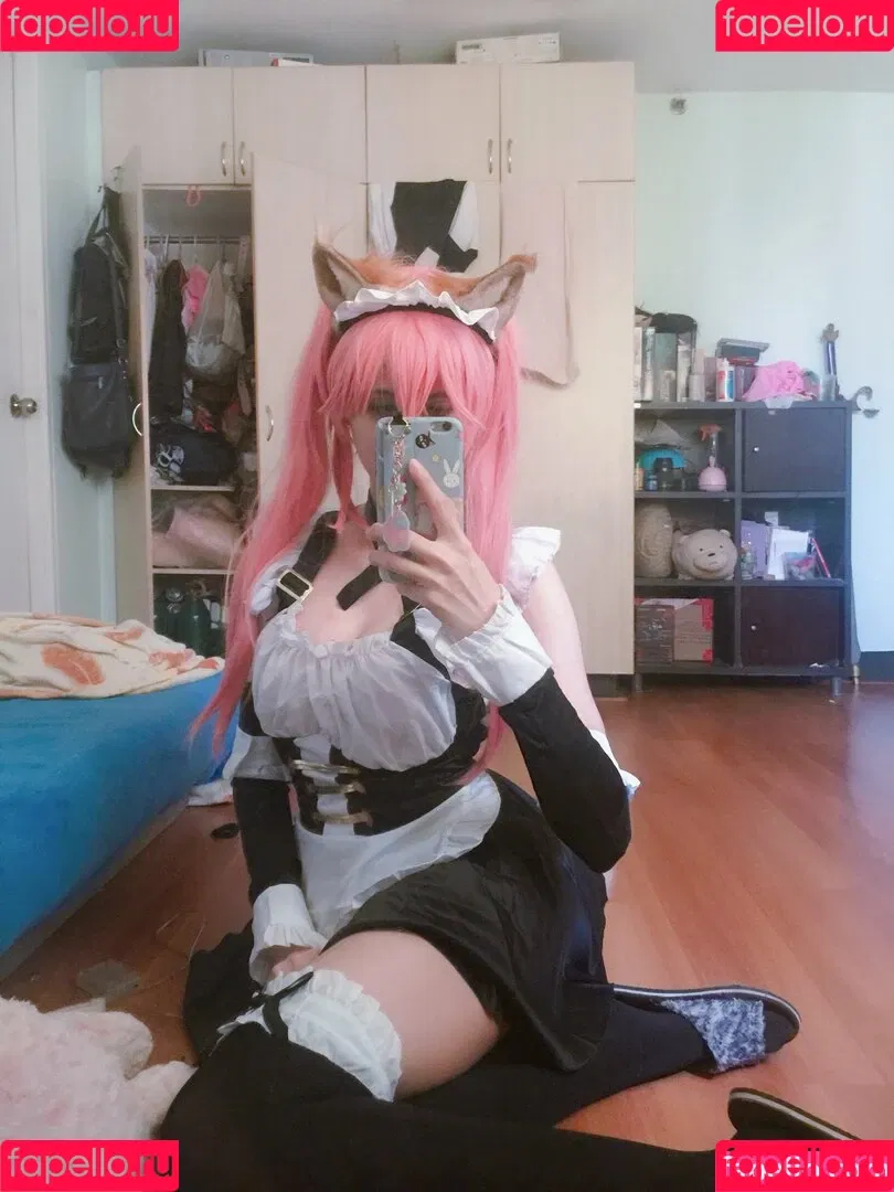 Kura Onee-san / kurasushi_usa / lewdgami Onlyfans Photo Gallery 