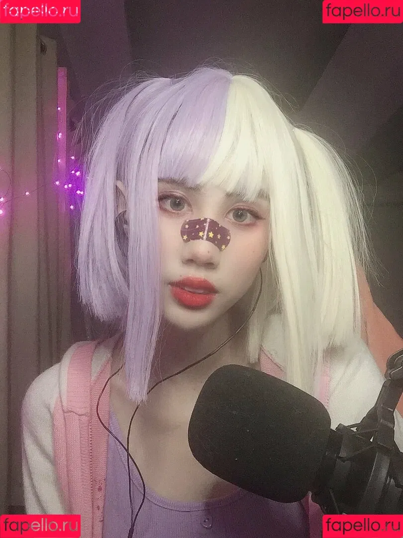 Kura Onee-san / kurasushi_usa / lewdgami Onlyfans Photo Gallery 