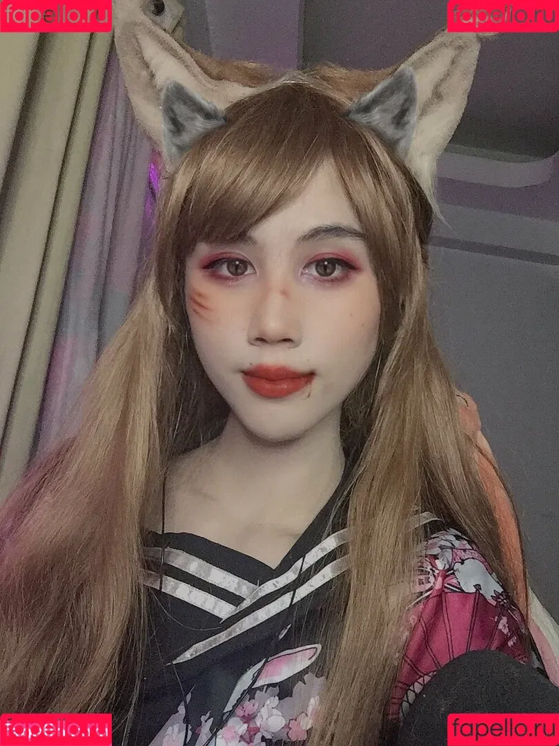 Kura Onee-san / kurasushi_usa / lewdgami Onlyfans Photo Gallery 