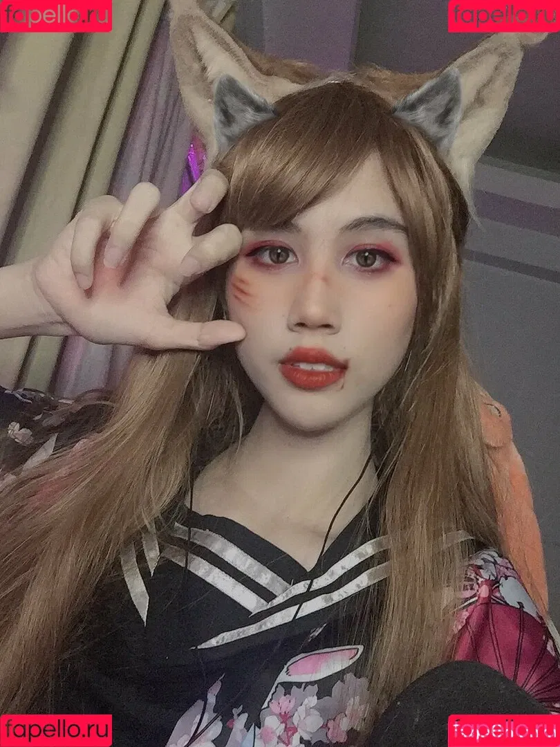 Kura Onee-san / kurasushi_usa / lewdgami Onlyfans Photo Gallery 