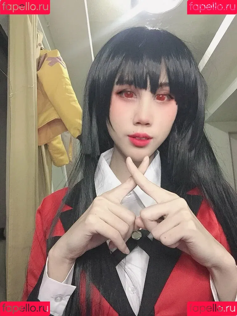 Kura Onee-san / kurasushi_usa / lewdgami Onlyfans Photo Gallery 