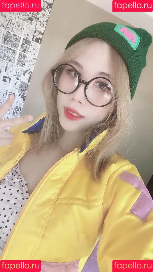 Kura Onee-san / kurasushi_usa / lewdgami Onlyfans Photo Gallery 