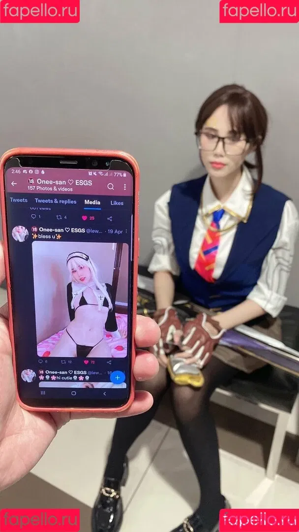 Kura Onee-san / kurasushi_usa / lewdgami Onlyfans Photo Gallery 