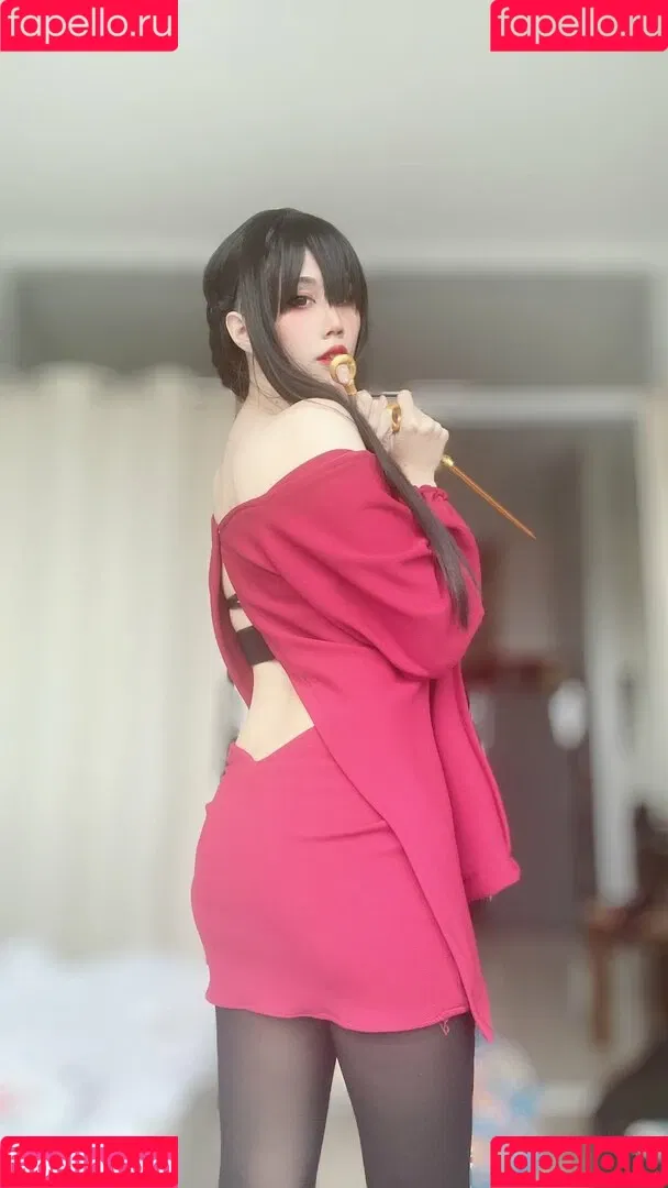 Kura Onee-san / kurasushi_usa / lewdgami Onlyfans Photo Gallery 