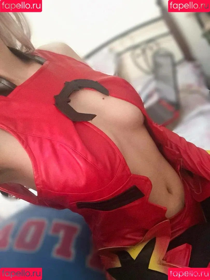 Kura Onee-san / kurasushi_usa / lewdgami Onlyfans Photo Gallery 