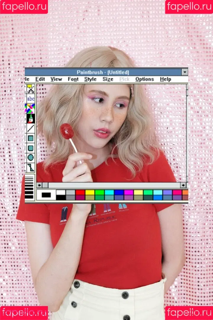 Kura Onee-san / kurasushi_usa / lewdgami Onlyfans Photo Gallery 