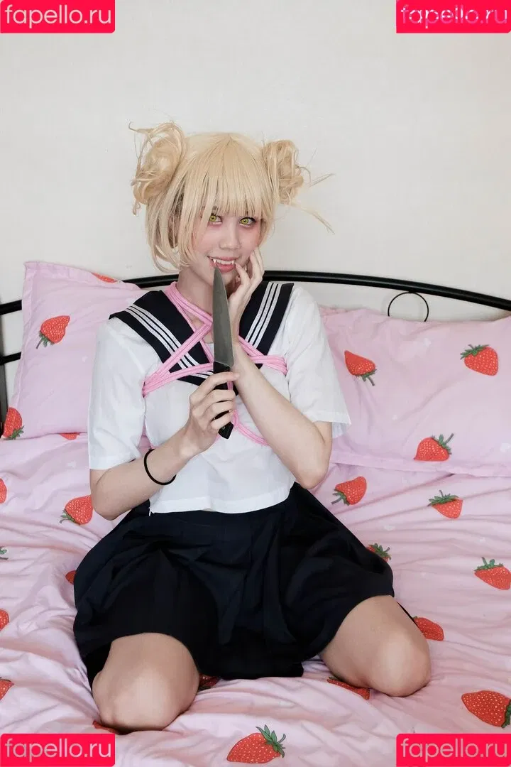 Kura Onee-san / kurasushi_usa / lewdgami Onlyfans Photo Gallery 