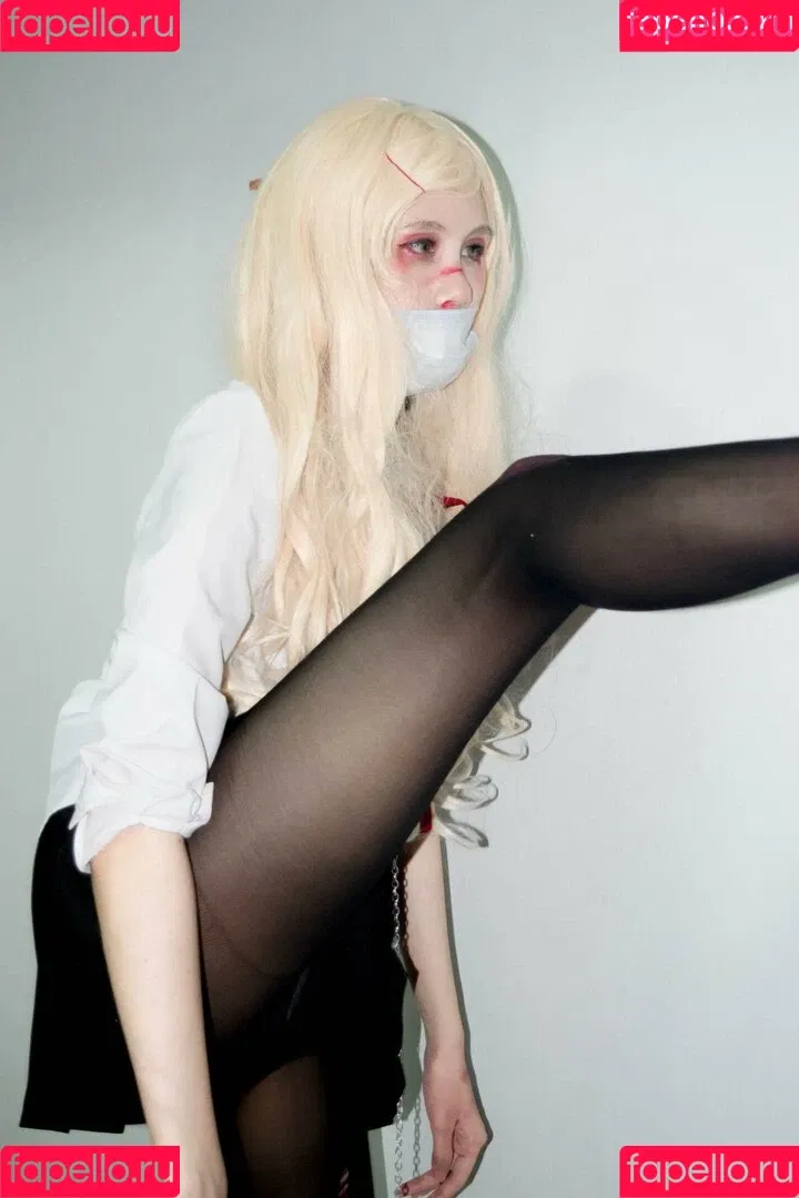 Kura Onee-san / kurasushi_usa / lewdgami Onlyfans Photo Gallery 