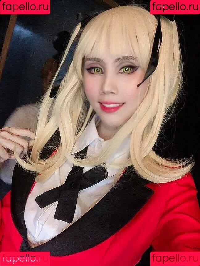 Kura Onee-san / kurasushi_usa / lewdgami Onlyfans Photo Gallery 