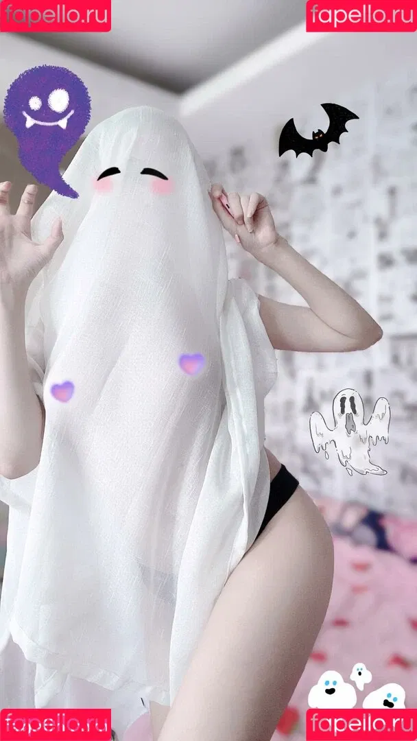 Kura Onee-san / kurasushi_usa / lewdgami Onlyfans Photo Gallery 