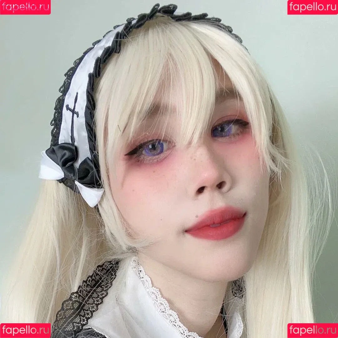 Kura Onee-san / kurasushi_usa / lewdgami Onlyfans Photo Gallery 