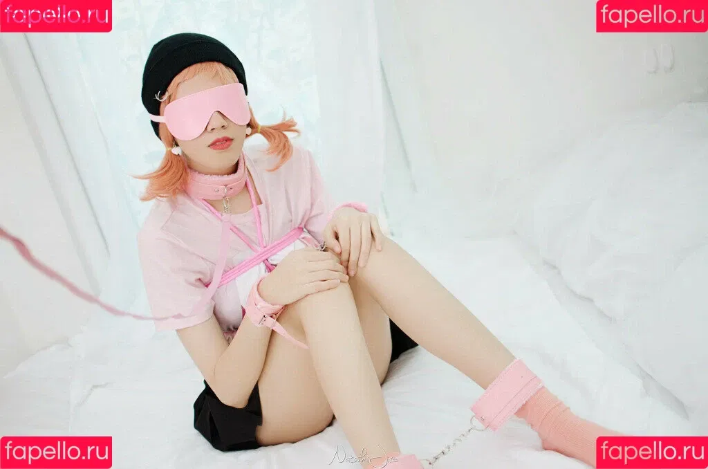 Kura Onee-san / kurasushi_usa / lewdgami Onlyfans Photo Gallery 