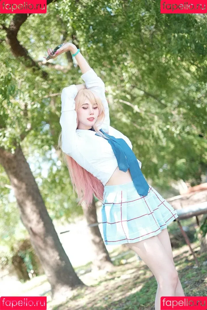 Kura Onee-san / kurasushi_usa / lewdgami Onlyfans Photo Gallery 