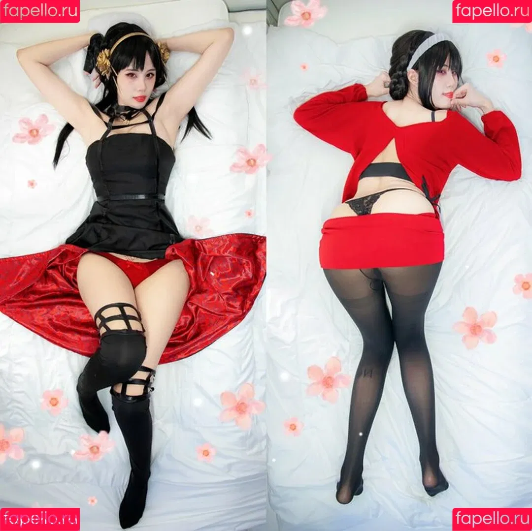 Kura Onee-san / kurasushi_usa / lewdgami Onlyfans Photo Gallery 