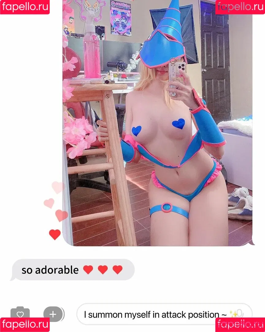 Kura Onee-san / kurasushi_usa / lewdgami Onlyfans Photo Gallery 