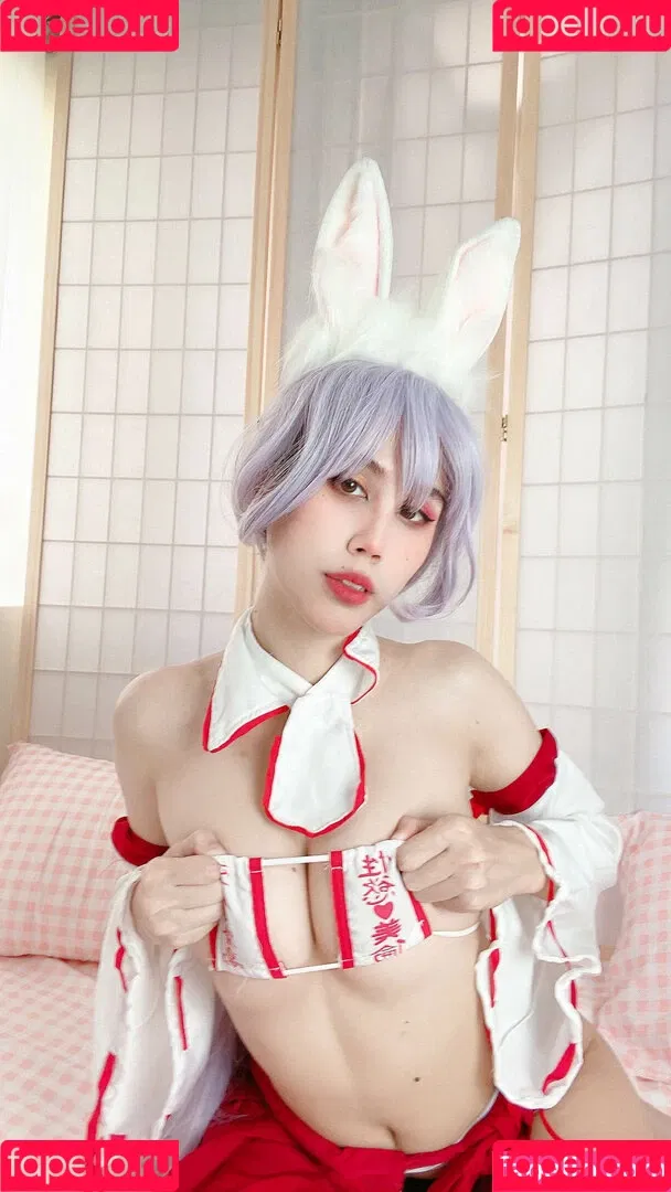 Kura Onee-san / kurasushi_usa / lewdgami Onlyfans Photo Gallery 