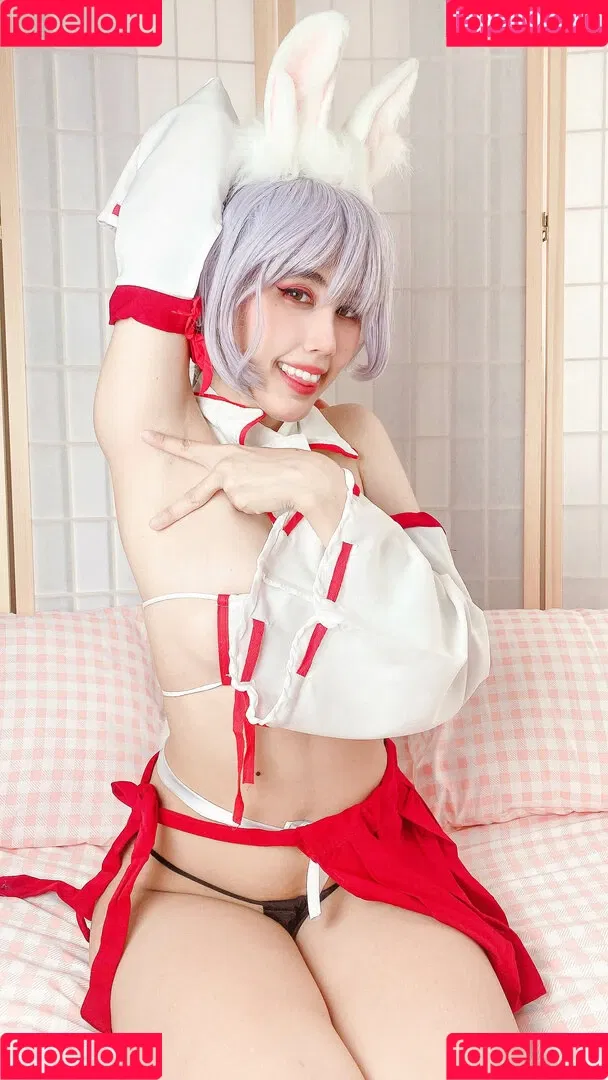 Kura Onee-san / kurasushi_usa / lewdgami Onlyfans Photo Gallery 