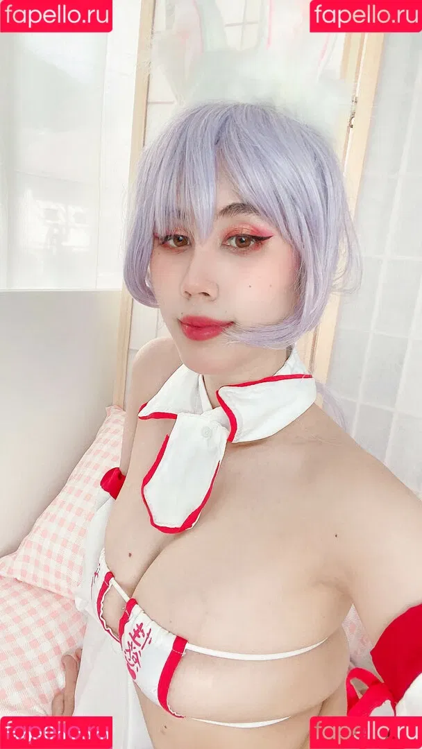 Kura Onee-san / kurasushi_usa / lewdgami Onlyfans Photo Gallery 