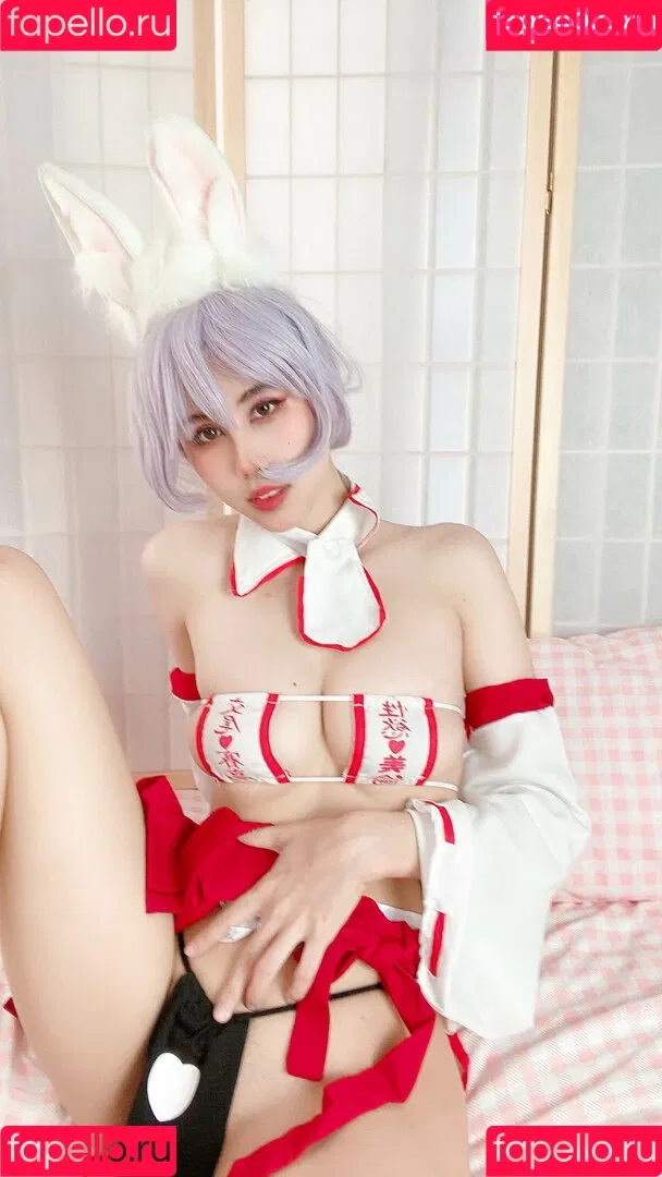 Kura Onee-san / kurasushi_usa / lewdgami Onlyfans Photo Gallery 