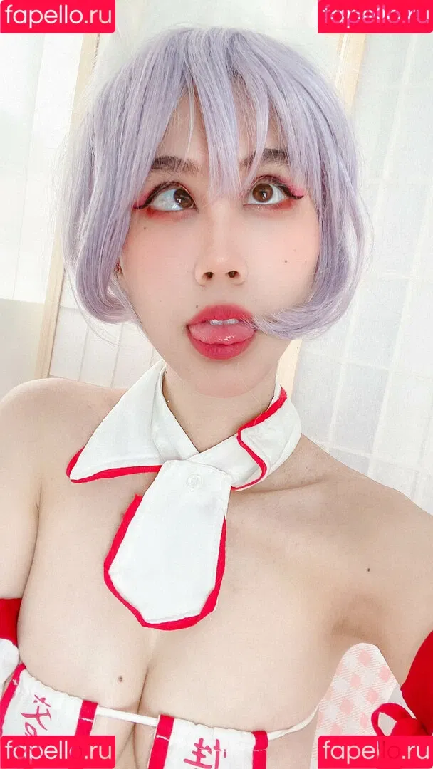 Kura Onee-san / kurasushi_usa / lewdgami Onlyfans Photo Gallery 