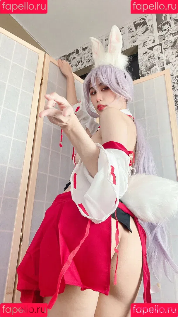 Kura Onee-san / kurasushi_usa / lewdgami Onlyfans Photo Gallery 