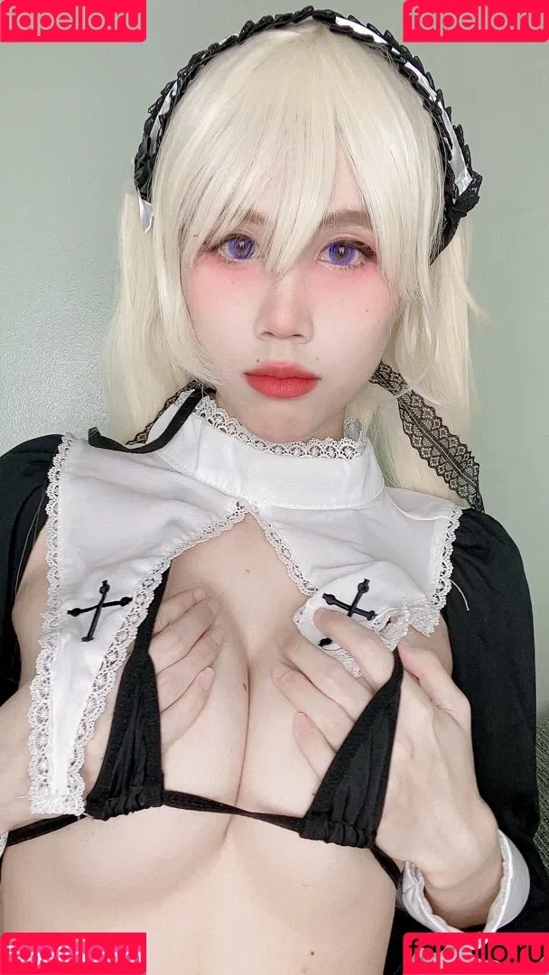 Kura Onee-san / kurasushi_usa / lewdgami Onlyfans Photo Gallery 