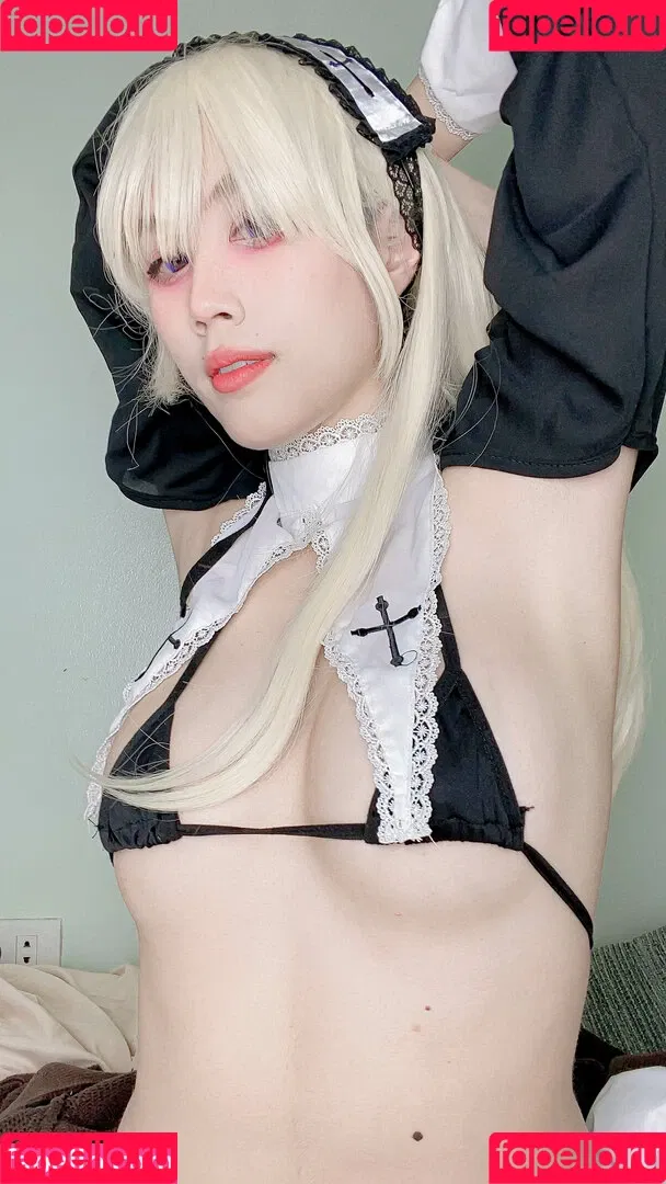 Kura Onee-san / kurasushi_usa / lewdgami Onlyfans Photo Gallery 