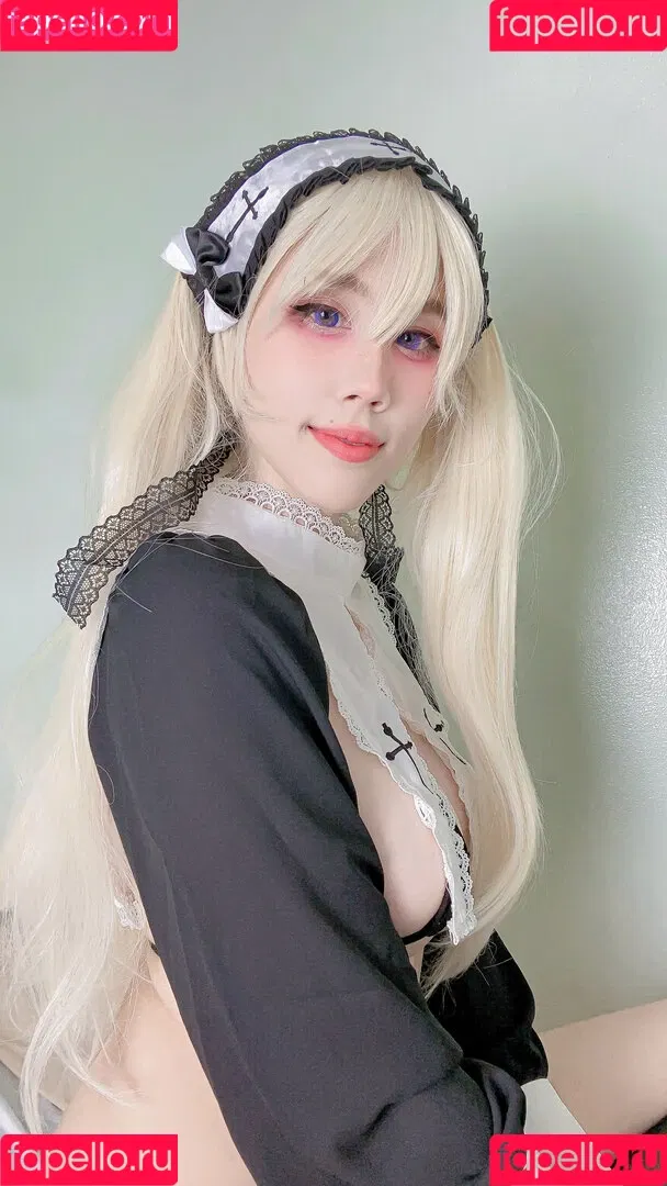 Kura Onee-san / kurasushi_usa / lewdgami Onlyfans Photo Gallery 