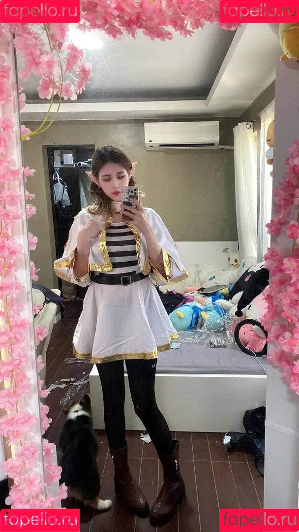 Kura Onee-san / kurasushi_usa / lewdgami Onlyfans Photo Gallery 