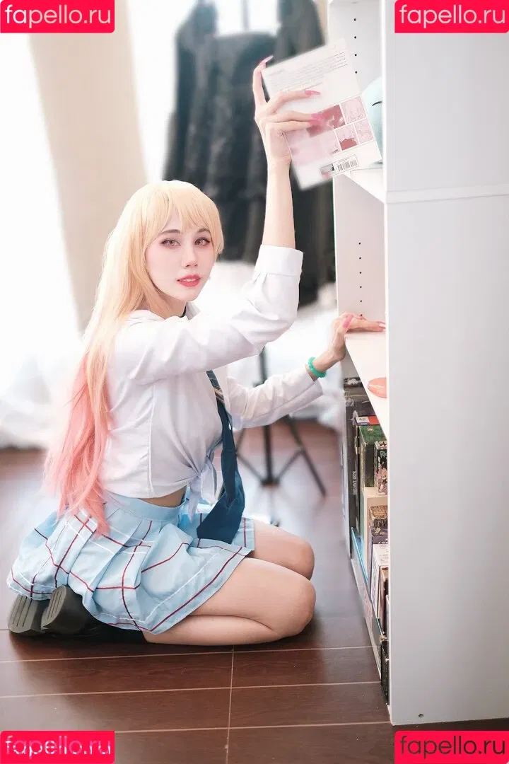 Kura Onee-san / kurasushi_usa / lewdgami Onlyfans Photo Gallery 