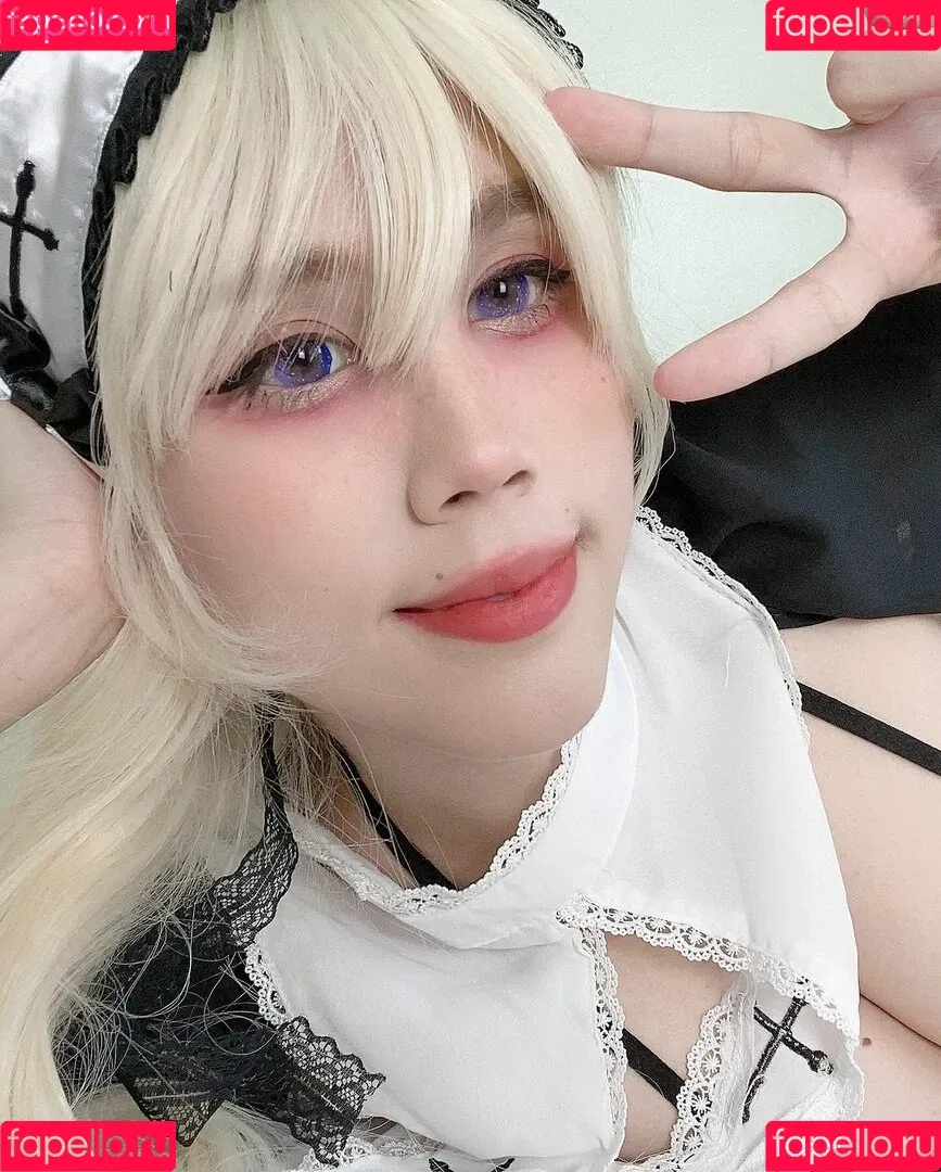 Kura Onee-san / kurasushi_usa / lewdgami Onlyfans Photo Gallery 