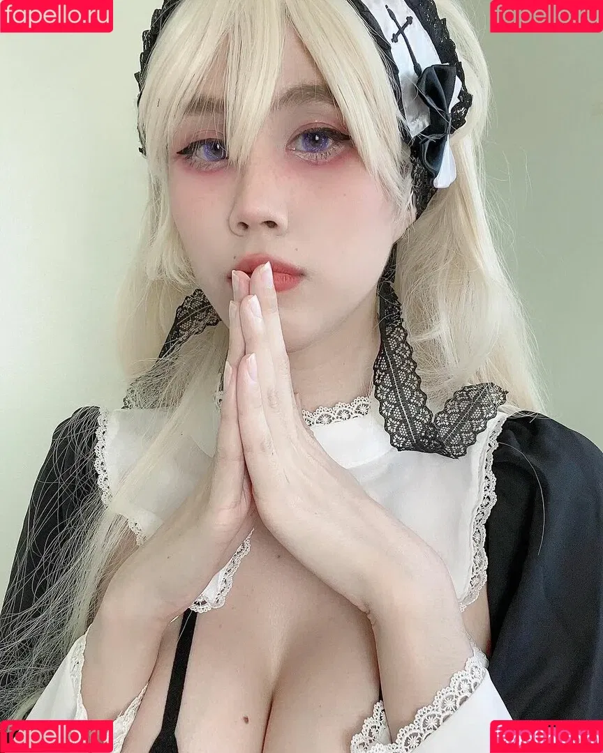 Kura Onee-san / kurasushi_usa / lewdgami Onlyfans Photo Gallery 