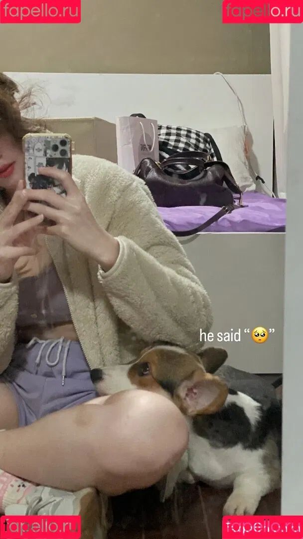 Kura Onee-san / kurasushi_usa / lewdgami Onlyfans Photo Gallery 