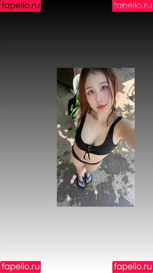 Kura Onee-san / kurasushi_usa / lewdgami Onlyfans Photo Gallery 