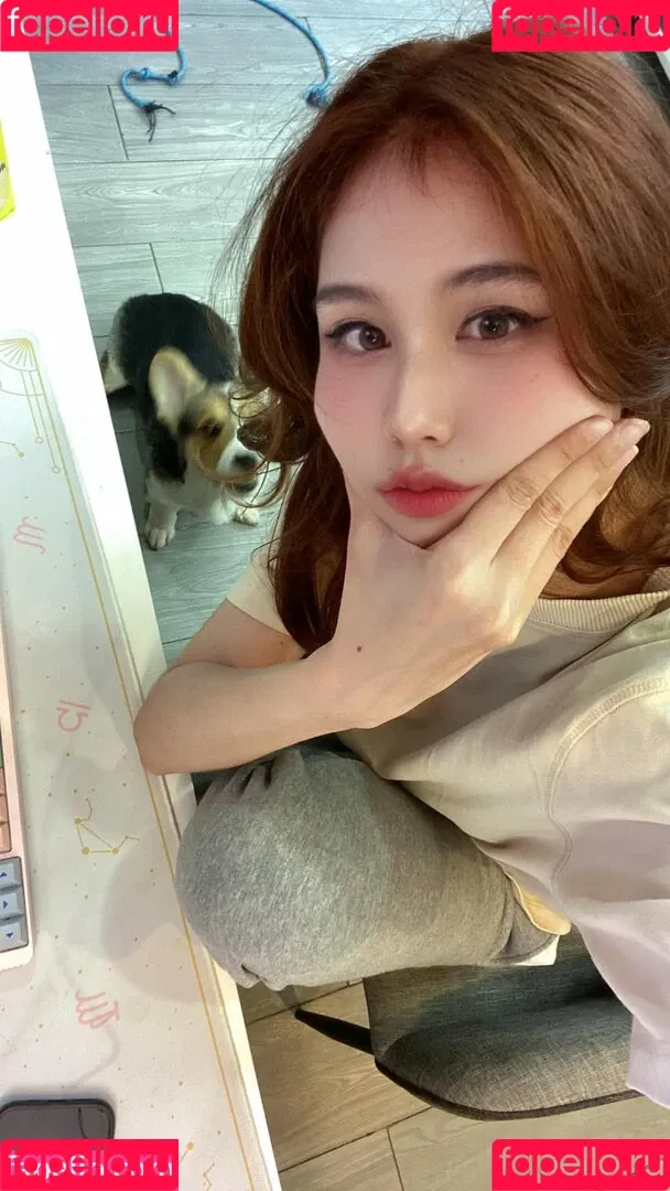 Kura Onee-san / kurasushi_usa / lewdgami Onlyfans Photo Gallery 