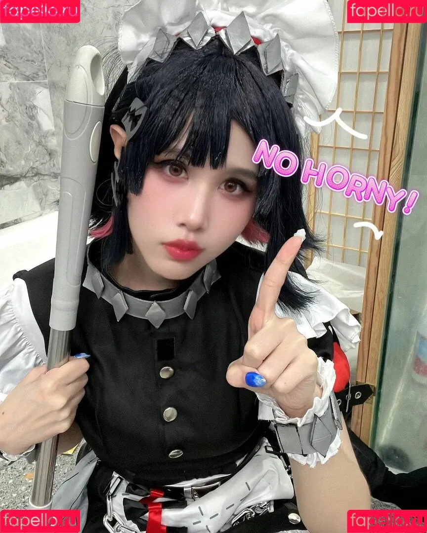 Kura Onee-san / kurasushi_usa / lewdgami Onlyfans Photo Gallery 