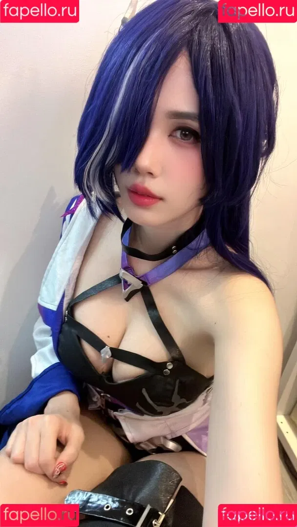 Kura Onee-san / kurasushi_usa / lewdgami Onlyfans Photo Gallery 