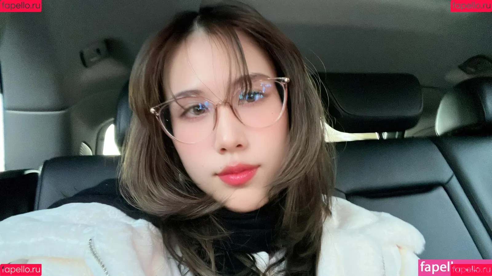 Kura Onee-san / kurasushi_usa / lewdgami Onlyfans Photo Gallery 