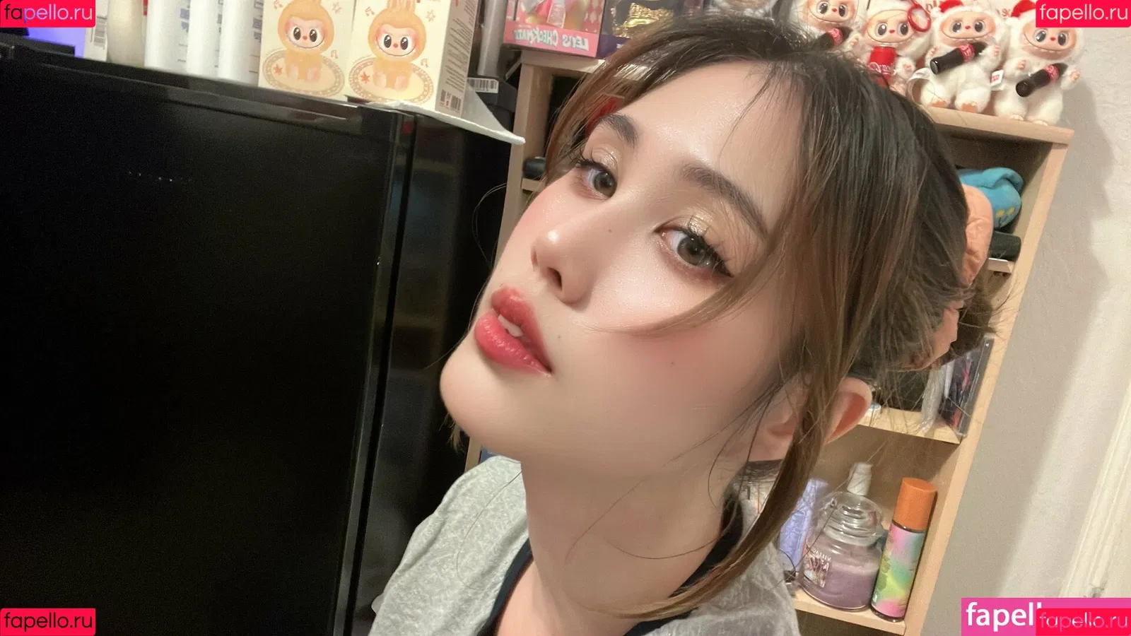 Kura Onee-san / kurasushi_usa / lewdgami Onlyfans Photo Gallery 