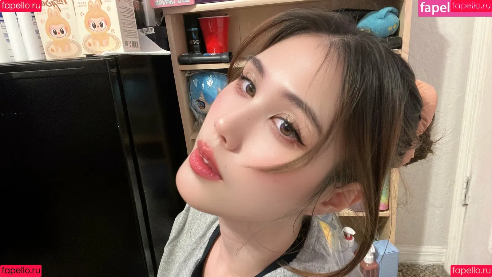 Kura Onee-san / kurasushi_usa / lewdgami Onlyfans Photo Gallery 