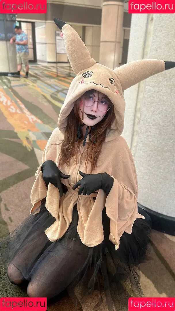 Kura Onee-san / kurasushi_usa / lewdgami Onlyfans Photo Gallery 