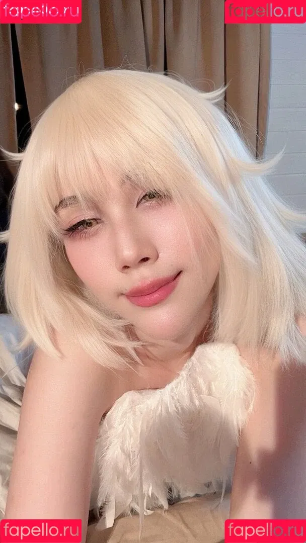 Kura Onee-san / kurasushi_usa / lewdgami Onlyfans Photo Gallery 