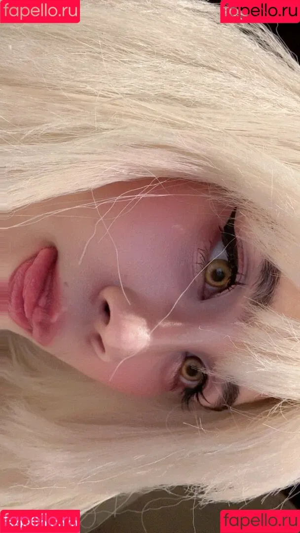 Kura Onee-san / kurasushi_usa / lewdgami Onlyfans Photo Gallery 