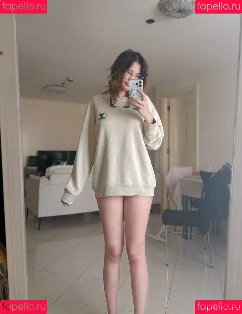 Kura Onee-san / kurasushi_usa / lewdgami Onlyfans Photo Gallery 