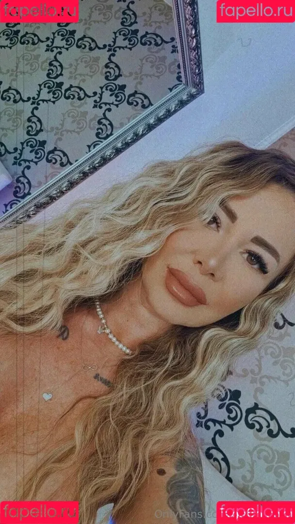 annekay01 Onlyfans Photo Gallery 