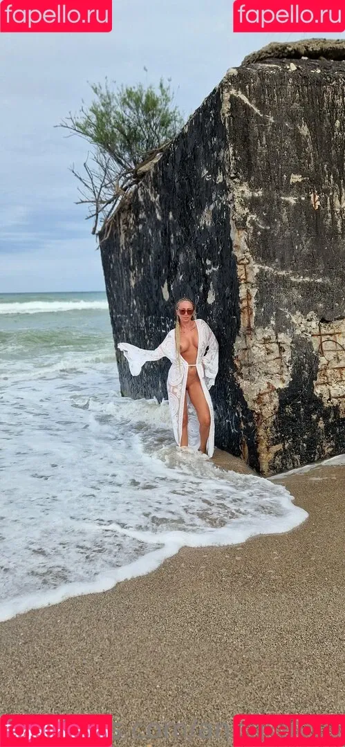 annekay01 Onlyfans Photo Gallery 