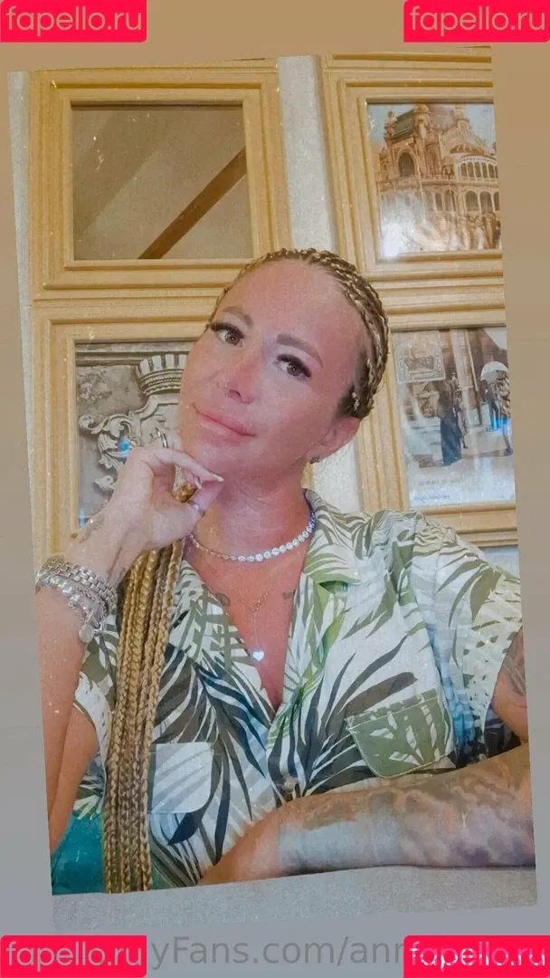 annekay01 Onlyfans Photo Gallery 