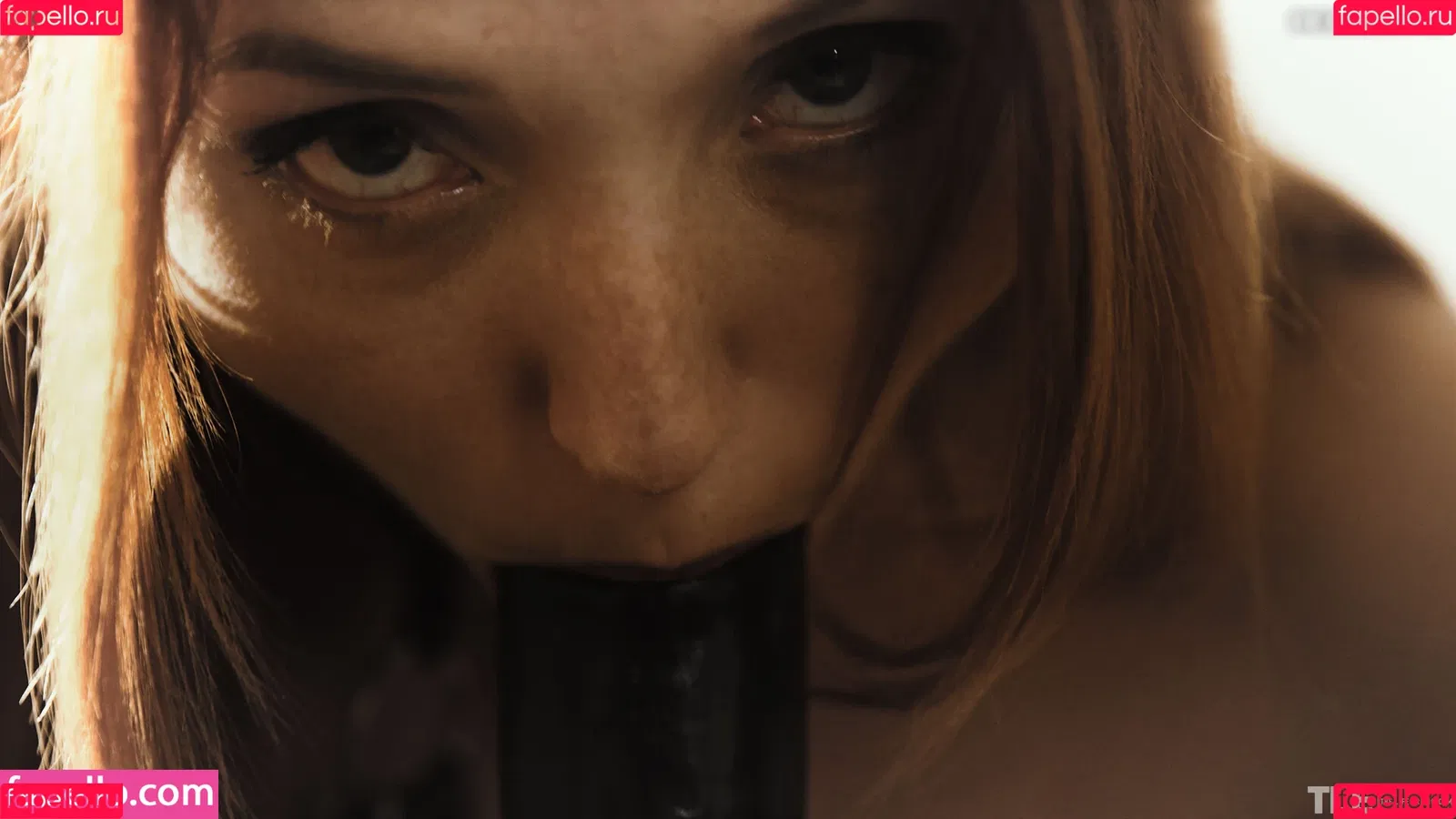 Michelle H. aka The Red Fox / ne_prosto_lisa / redfoxofficial Onlyfans Photo Gallery 