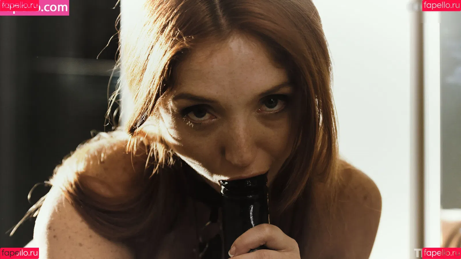 Michelle H. aka The Red Fox / ne_prosto_lisa / redfoxofficial Onlyfans Photo Gallery 